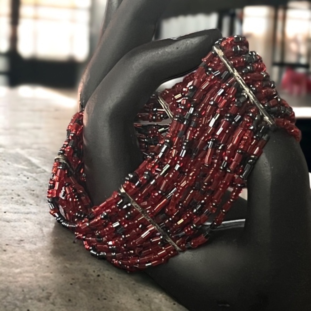 💖 Boho Beaded Stretch Bracelet – Multi-Strand Garnet Tones 💖